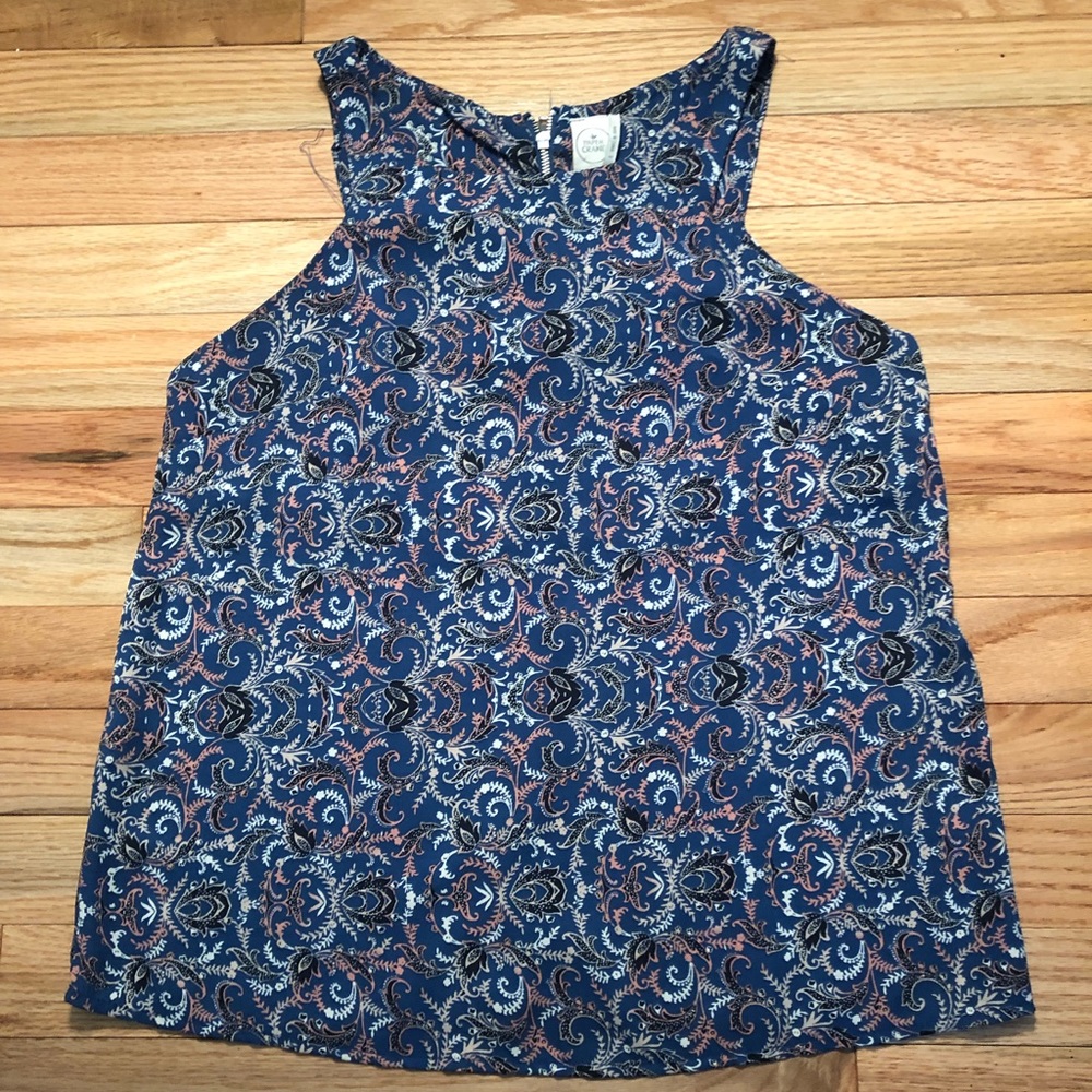 Flowy patterned shirt